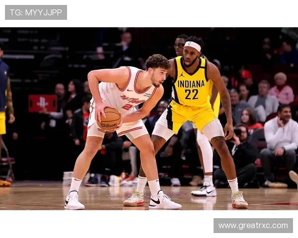 裁判无视争议判罚引爆舆论怒火